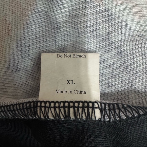 Crazy Train Women's Black & Red Western Design Long Sleeve Top - Picture 6 of 7